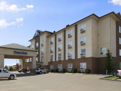 Days By Wyndham South Hotel 3*