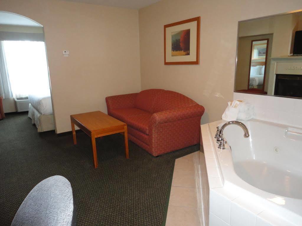 Hotel Days By Wyndham South 3*