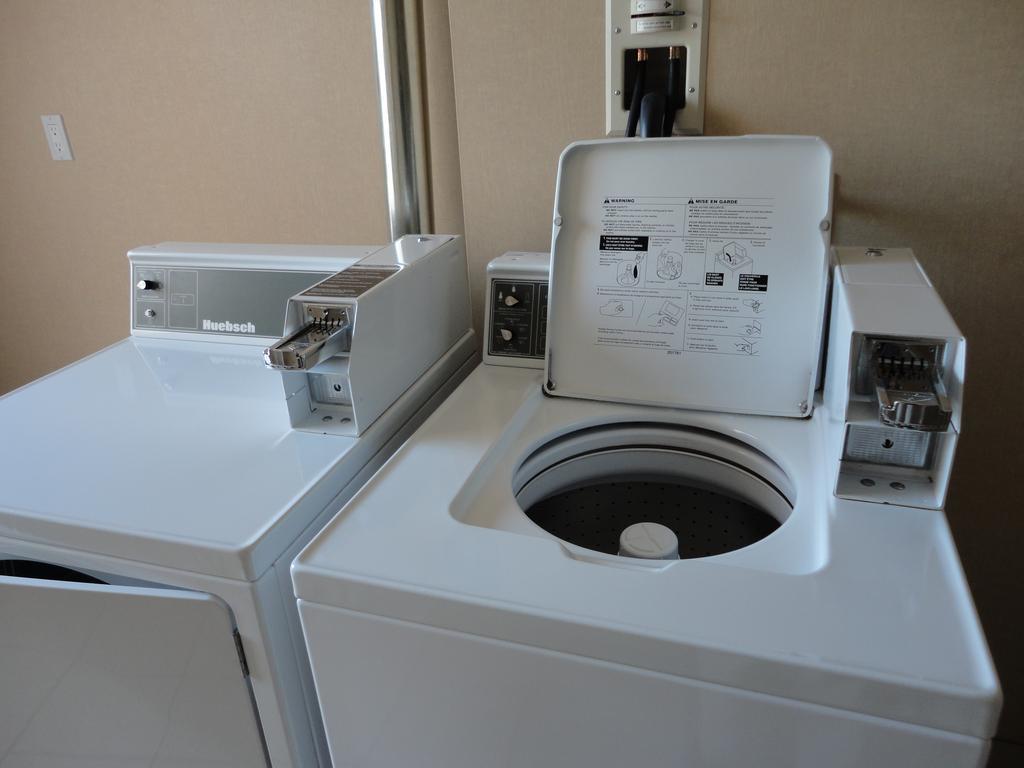 Days By Wyndham South 3*